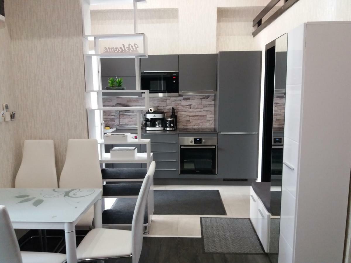 Corvinus Apartman Βουδαπέστη Εξωτερικό φωτογραφία